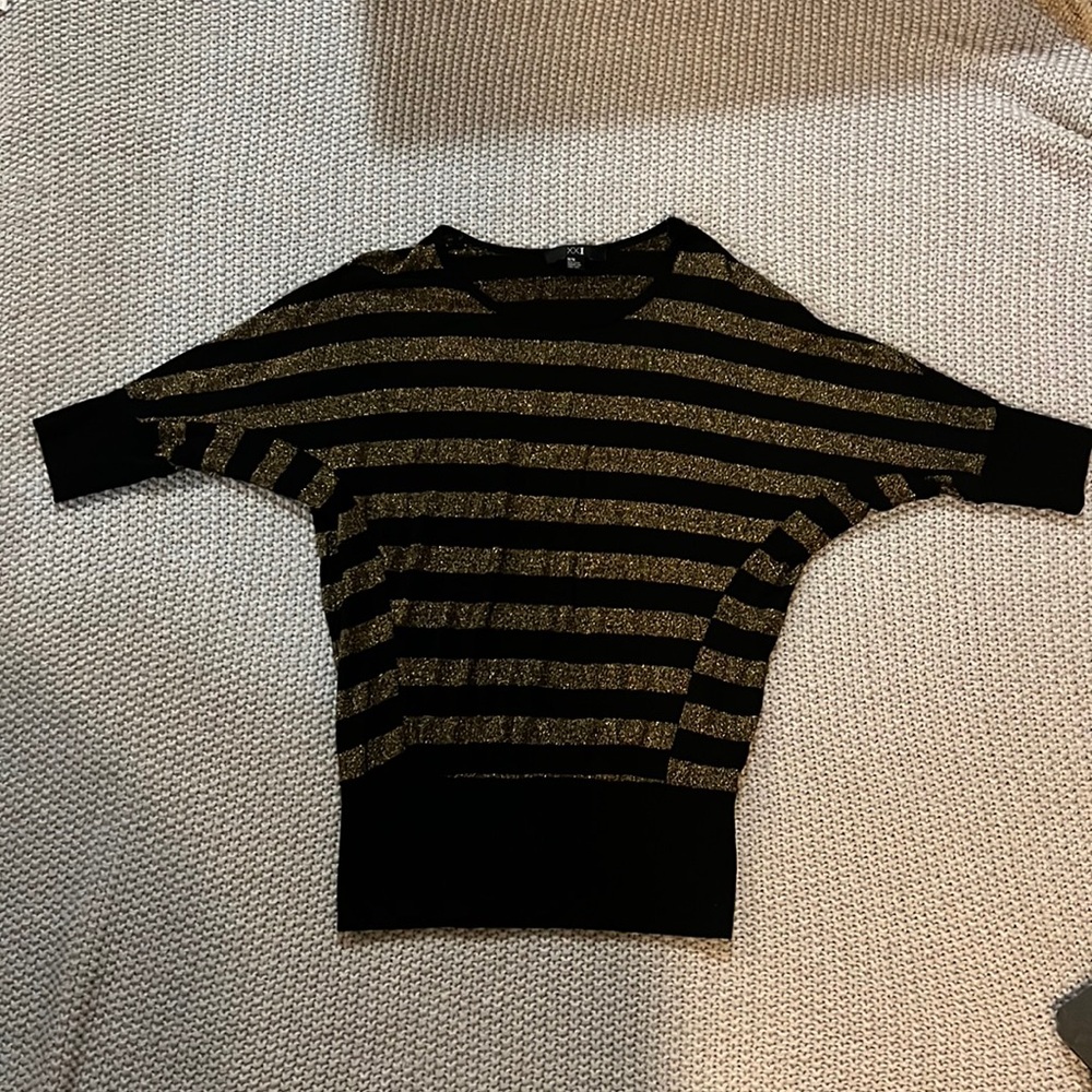 Black and Gold Top